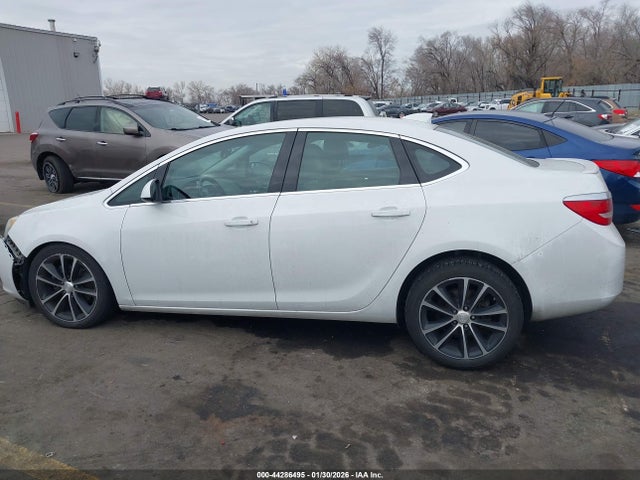 1G4PR5SK1H4109745 Buick Verano Sport Touring