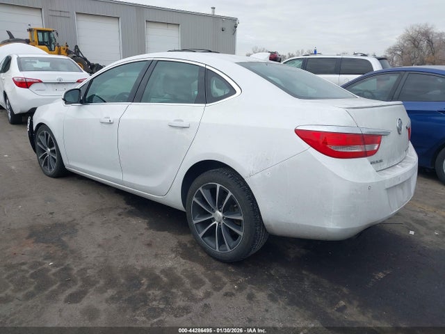 1G4PR5SK1H4109745 Buick Verano Sport Touring