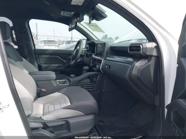 Toyota Tacoma Trd Off Road 2025 3TMLB5JN9SM148016 Image 5