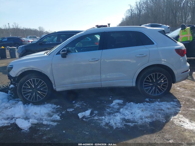 Aukcja sprzedaży 2021 Audi Q3 Premium Plus 40 Tfsi Quattro Tiptronic, vin: WA1BUCF32M1070626, numer aukcji: 44286530