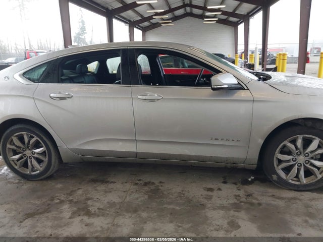 Chevrolet IMPALA 1LT 2018 2G1105S38J9113669 Image 12