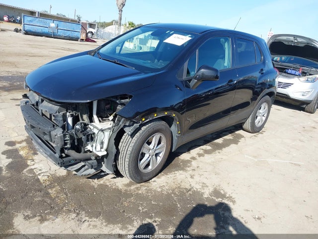 KL7CJKSBXLB066257 Chevrolet Trax Fwd Ls