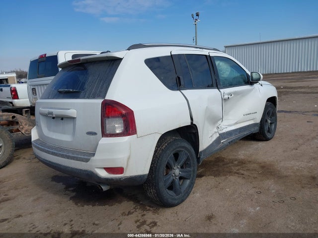 2017 JEEP COMPASS 1C4NJDEB9HD193449 Photo 3