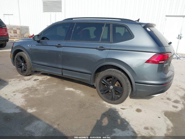 2019 VOLKSWAGEN TIGUAN 3VV2B7AXXKM086281 Photo 2