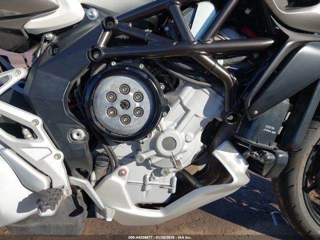 M. V. Agusta Stradale 800 2015 ZCGRGGNT3FV002730 Image 8