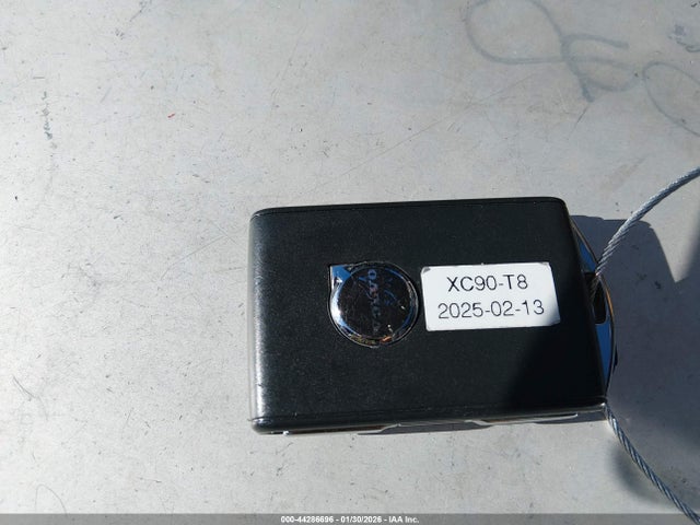 2025 VOLVO XC90 PLUG-IN HYBRID YV4H60PE4S1333492 Photo 10