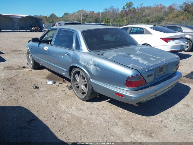 2002 JAGUAR XJ8 SAJDA14C12LF45607 Photo 2