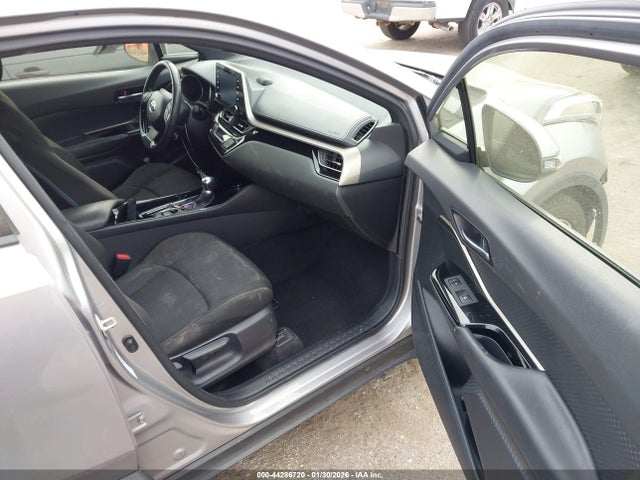 2019 TOYOTA C-HR JTNKHMBX4K1047351 Photo 4