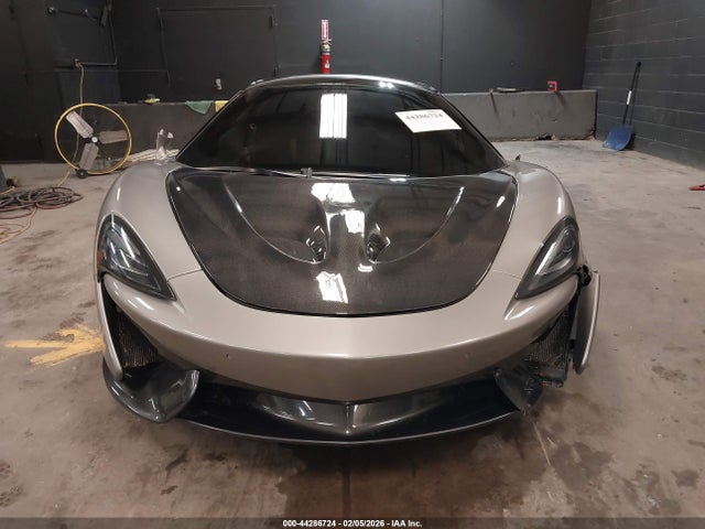 Mclaren 570S 2016 SBM13DAA5GW000634 Image 12
