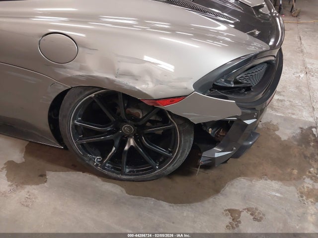 Mclaren 570S 2016 SBM13DAA5GW000634 Image 19