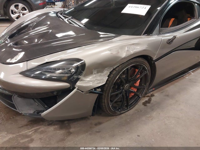 Mclaren 570S 2016 SBM13DAA5GW000634 Image 6
