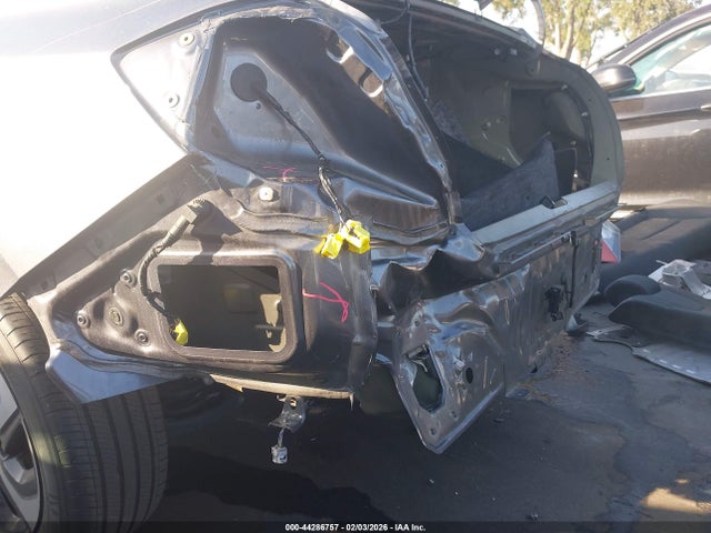 Honda INSIGHT EX 2022 19XZE4F51NE013373 Image 6