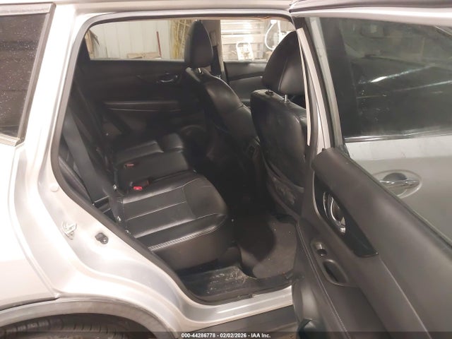 Продажа на аукционе авто 2018 Nissan Rogue Sl, vin: JN8AT2MV0JW319334, номер лота: 44286778