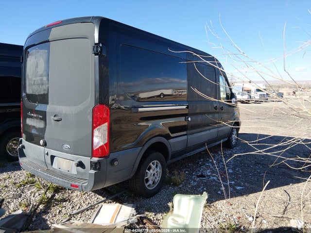 1FTYR2CM0FKA84448 Ford Transit-250