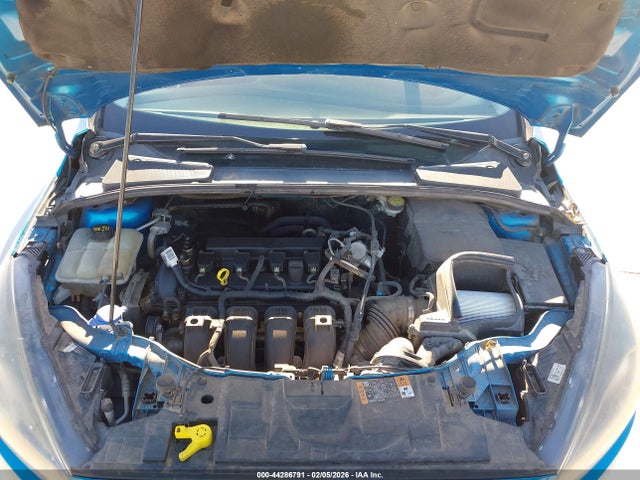 Ford FOCUS SE 2016 1FADP3K27GL372592 Image 10