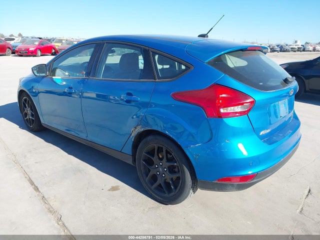 Ford FOCUS SE 2016 1FADP3K27GL372592 Image 3