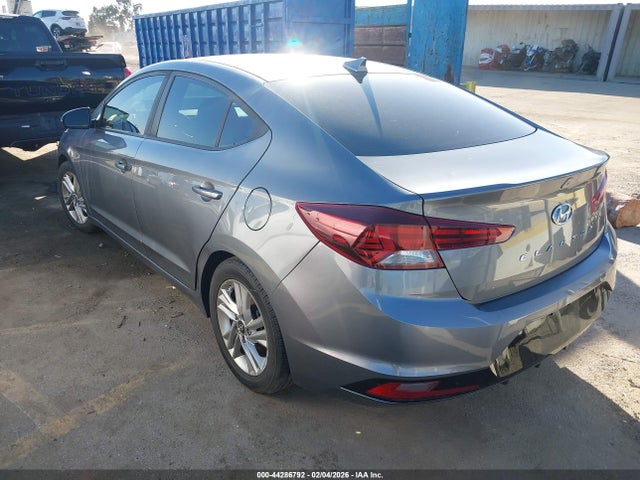 KMHD84LF1KU817924 Hyundai ELANTRA SEL