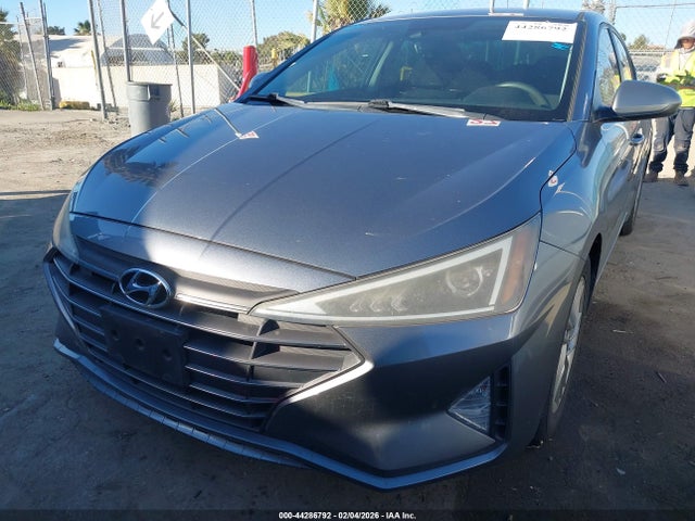 KMHD84LF1KU817924 Hyundai ELANTRA SEL