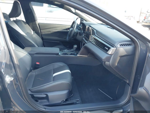 Toyota CAMRY SE 2025 4T1DAACKXSU008230 Image 5