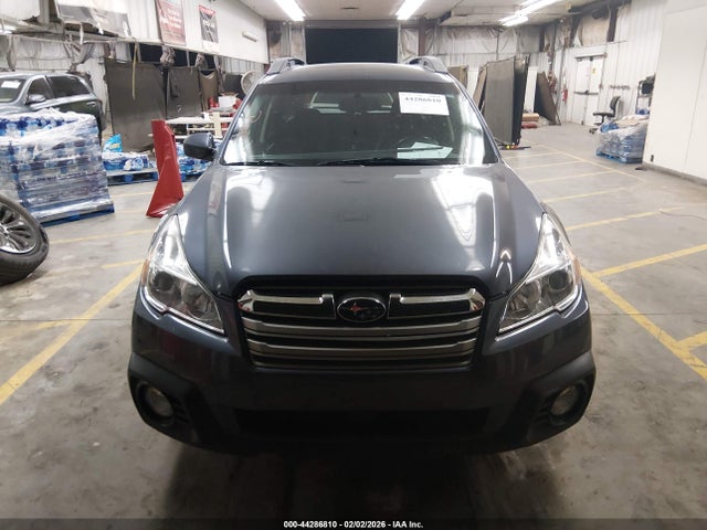 Subaru Outback 2.5i Premium 2014 4S4BRBCC5E3322084 Image 13