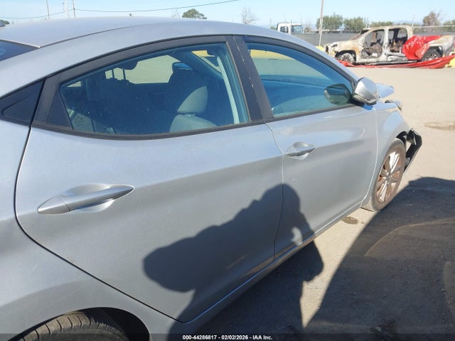 Hyundai ELANTRA SE 2016 5NPDH4AE7GH738077 Image 14