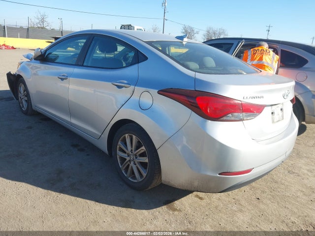 Hyundai ELANTRA SE 2016 5NPDH4AE7GH738077 Image 3