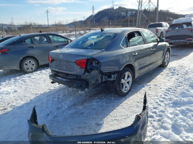 44286828 :رقم المزاد ، 1VWAT7A39FC103273 vin ، 2015 Volkswagen Passat 1.8t Limited Edition مزاد بيع