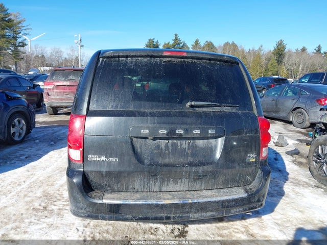2C4RDGEG8ER181209 Dodge Grand Caravan R/t