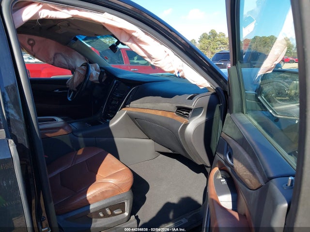 2019 CADILLAC ESCALADE 1GYS3BKJ7KR346377 Photo 4