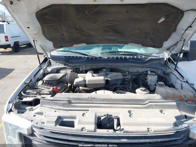 Ford F-250 Xl 2017 1FTBF2A64HEB37494 Image 10