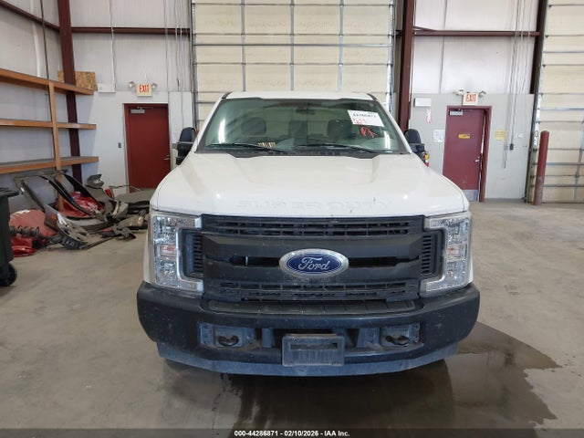 Ford F-250 Xl 2017 1FTBF2A64HEB37494 Image 13