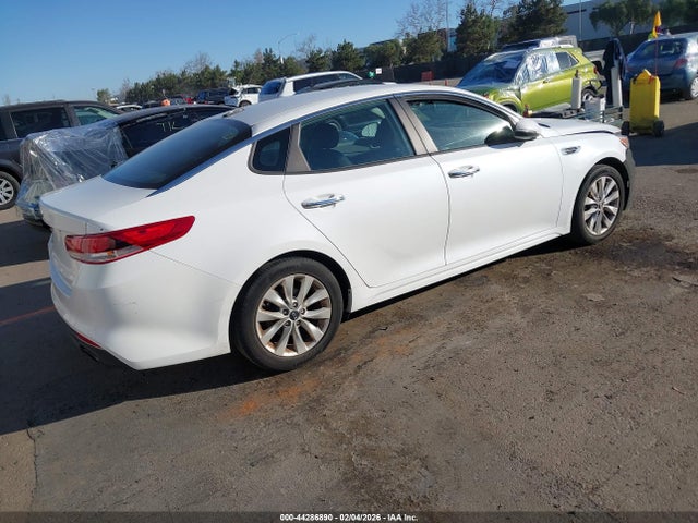 5XXGT4L31GG061269 KIA Optima Lx