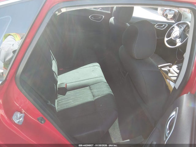 3N1AB7AP9JL656899 Nissan SENTRA SV