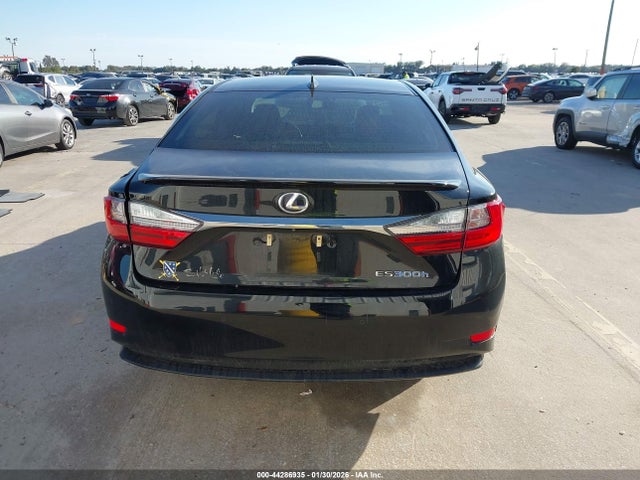 2017 Lexus Es 300h მანქანა იყიდება აუქციონზე, vin: JTHBW1GGXH2164502, აუქციონის ნომერი: 44286935