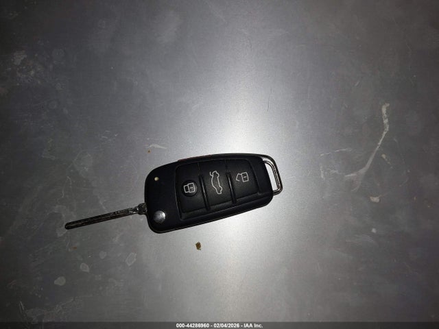 2015 Audi Q7 3.0 Tdi Premium მანქანა იყიდება აუქციონზე, vin: WA1LMAFEXFD025445, აუქციონის ნომერი: 44286960