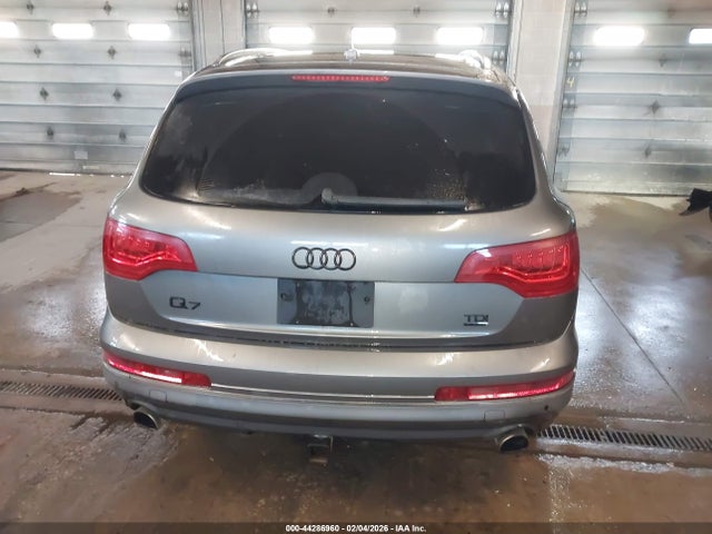 2015 Audi Q7 3.0 Tdi Premium მანქანა იყიდება აუქციონზე, vin: WA1LMAFEXFD025445, აუქციონის ნომერი: 44286960