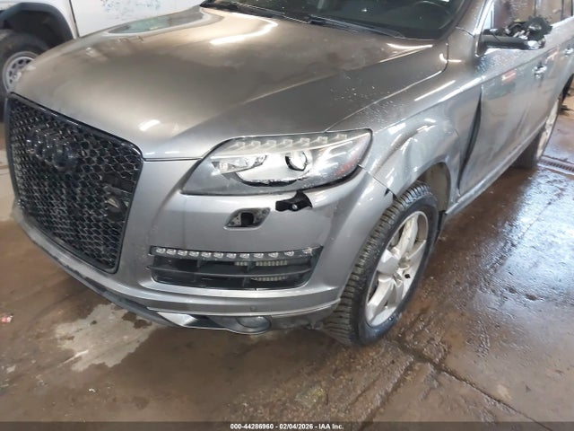 2015 Audi Q7 3.0 Tdi Premium მანქანა იყიდება აუქციონზე, vin: WA1LMAFEXFD025445, აუქციონის ნომერი: 44286960