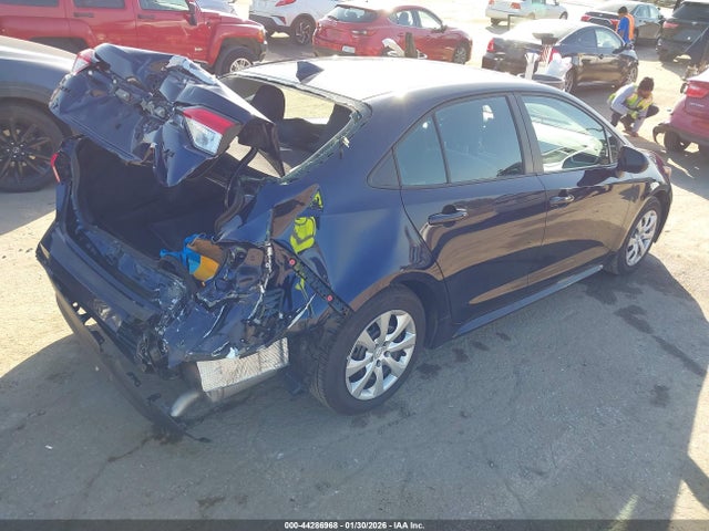Toyota COROLLA LE 2025 5YFB4MDEXSP343112 Image 4
