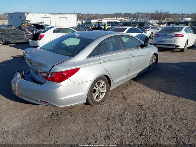 2013 HYUNDAI SONATA 5NPEB4AC9DH707154 Photo 3