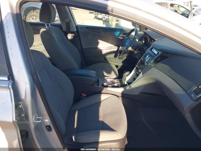 2013 HYUNDAI SONATA 5NPEB4AC9DH707154 Photo 4