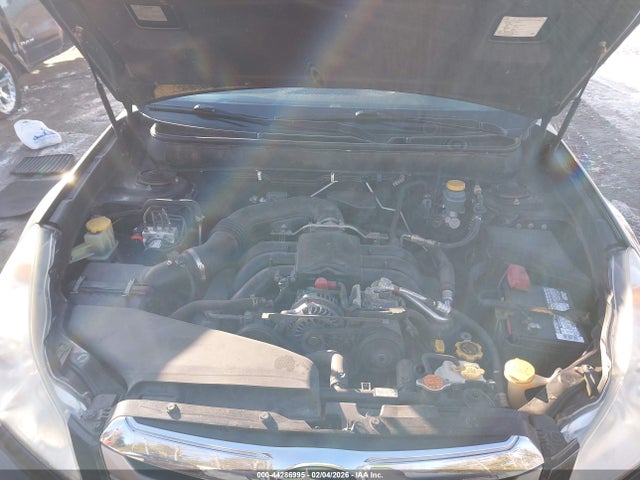 44286995 :رقم المزاد ، 4S4BRDKC9B2325858 vin ، 2011 Subaru Outback 3.6r Limited مزاد بيع