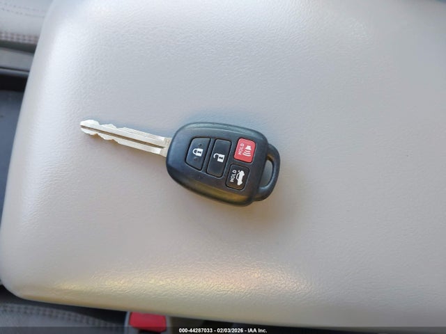 Toyota CAMRY LE 2016 4T1BF1FK4GU191202 Image 11