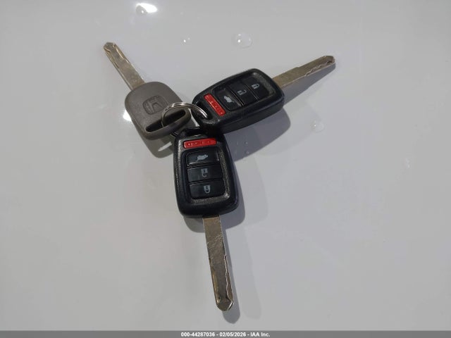 5J6RW6H38JL003620 Honda CR-V LX