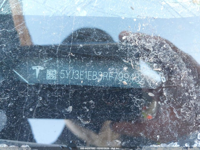 2024 TESLA MODEL 3 5YJ3E1EB3RF799432 Photo 8