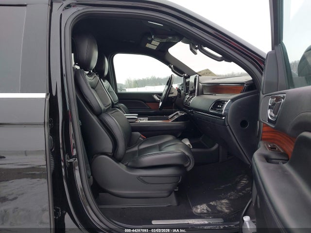 2019 LINCOLN NAVIGATOR L 5LMJJ3JT6KEL04749 Photo 4