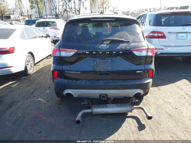 Ford Escape Titanium 2020 1FMCU9J92LUA11450 Image 17
