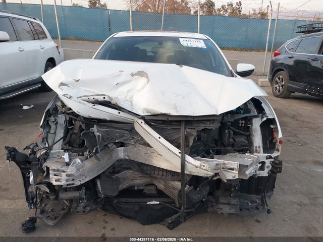 SHHFK7H59JU423626 Honda CIVIC EX