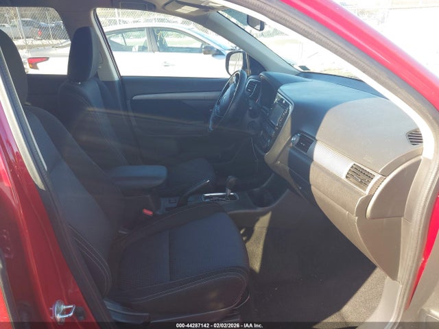 2016 MITSUBISHI OUTLANDER JA4AD3A38GZ039860 Photo 4