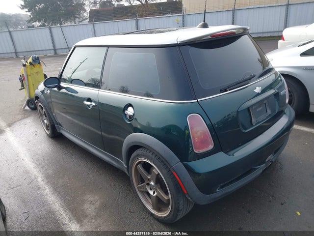 2004 MINI COOPER S WMWRE33404TD79854 Photo 2