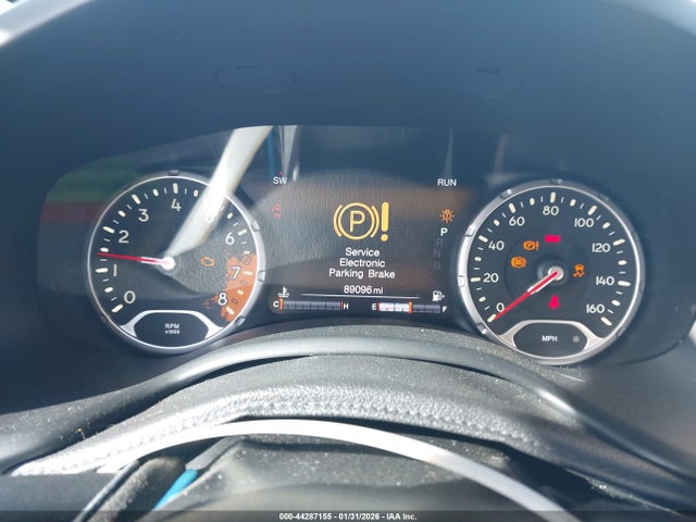 ZACCJABB8HPE92720 Jeep Renegade Latitude Fwd